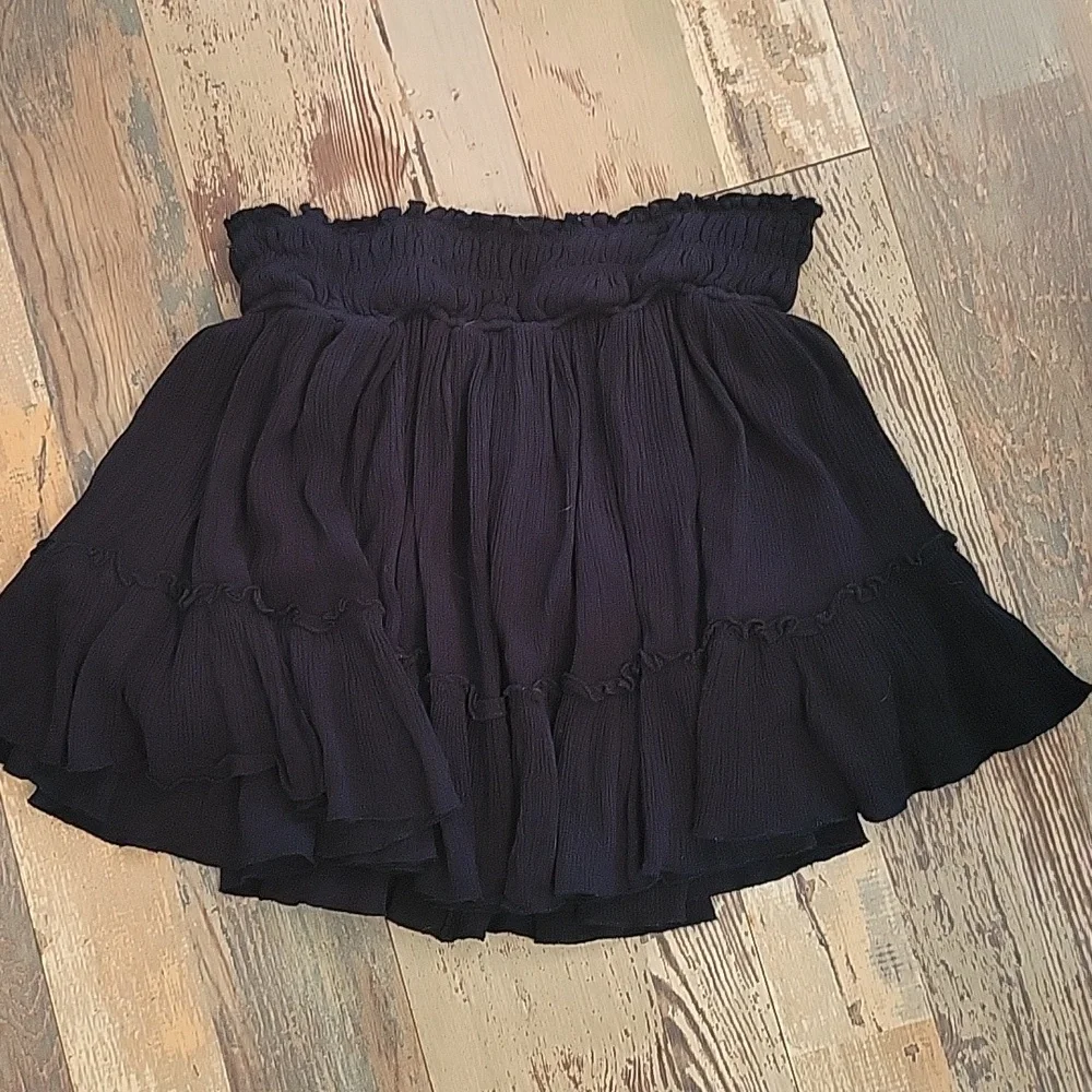 Big Water Blue Sky‎ Ruffle skirt Black Womens Medium